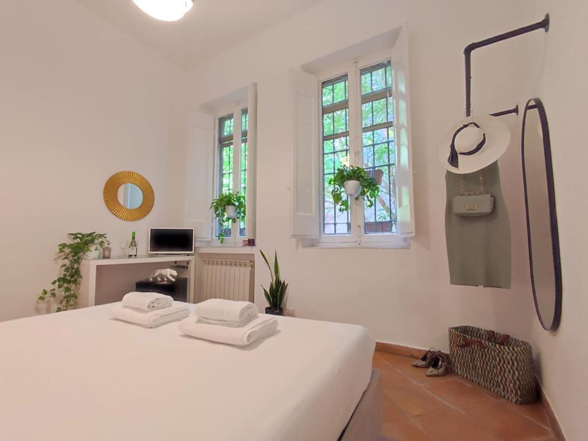 Coronari Suite - A Love Nest At Navona Square Rome Exterior photo