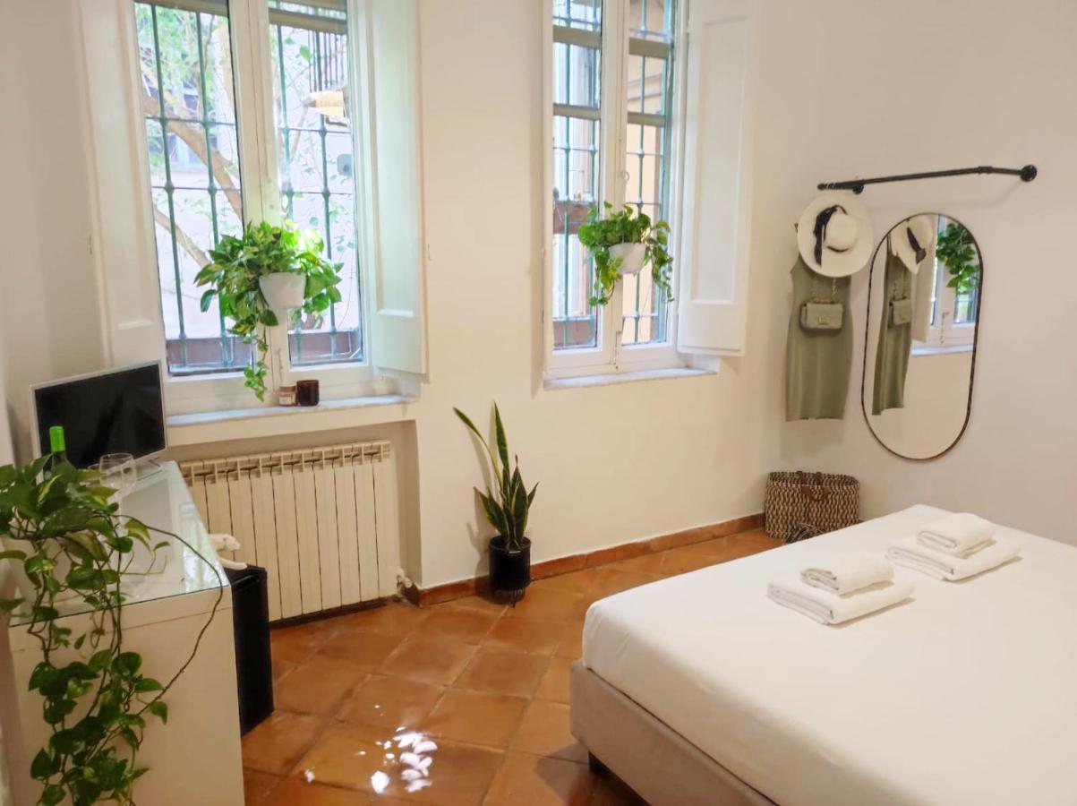 Coronari Suite - A Love Nest At Navona Square Rome Exterior photo